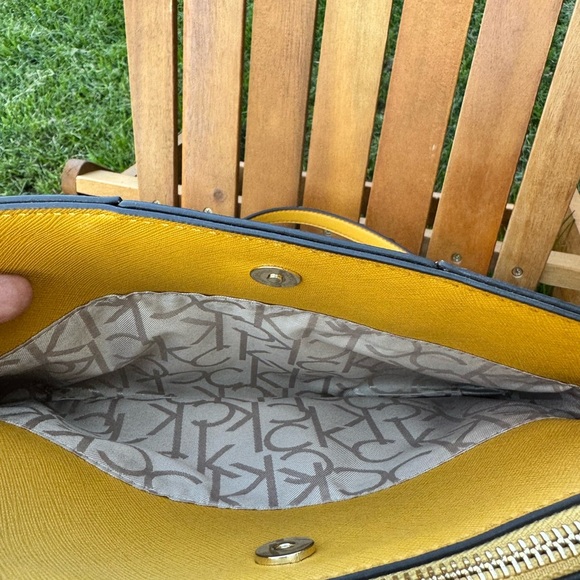 Calvin Klein Mustard Yellow Crossbody Bag with CK Monogram - NWT H8AE7WB - Picture 12 of 12
